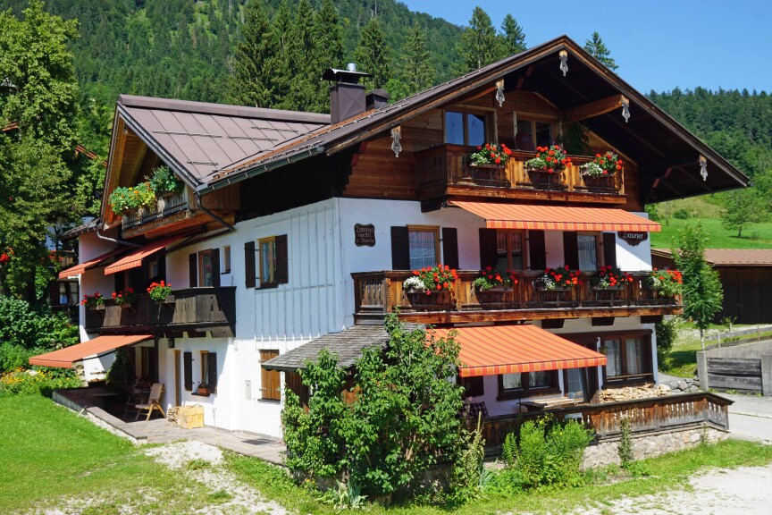 2019_08_SommerHausgesamt